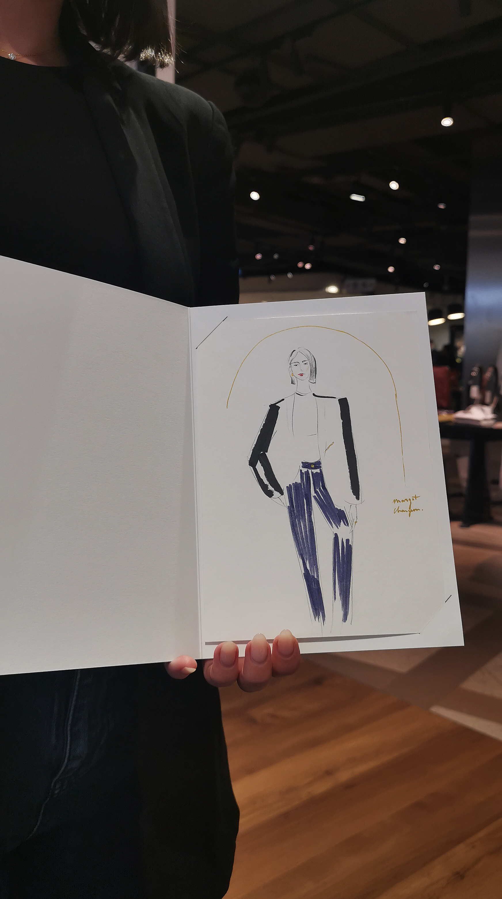 Giorgio Armani, fashion live sketching Giorgio Armani par Margot Changeon Giorgio Armani, fashion live sketching Giorgio Armani par Margot Changeon