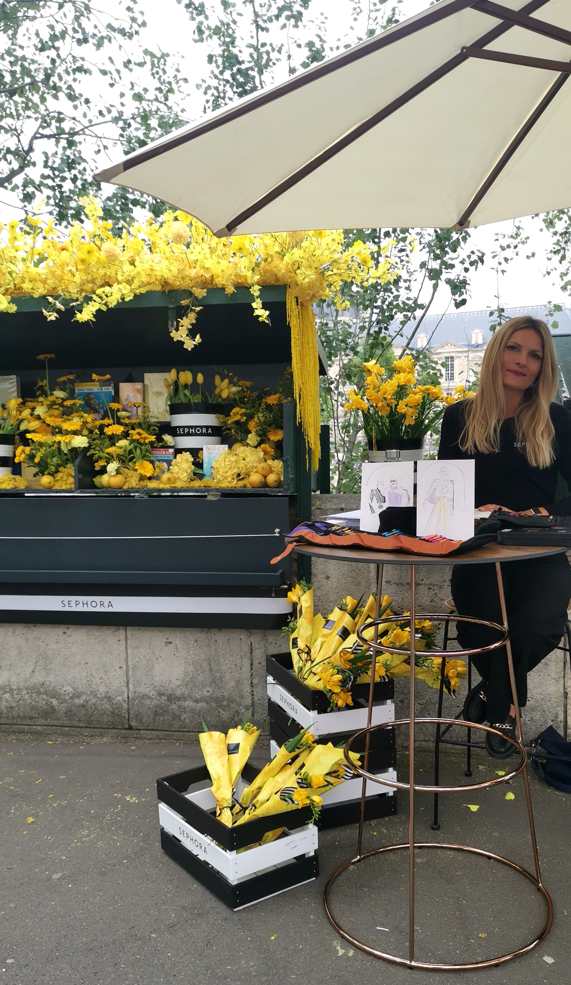 Live drawing Sephora in Paris by Margot changeon Live drawing Sephora in Paris by Margot changeon