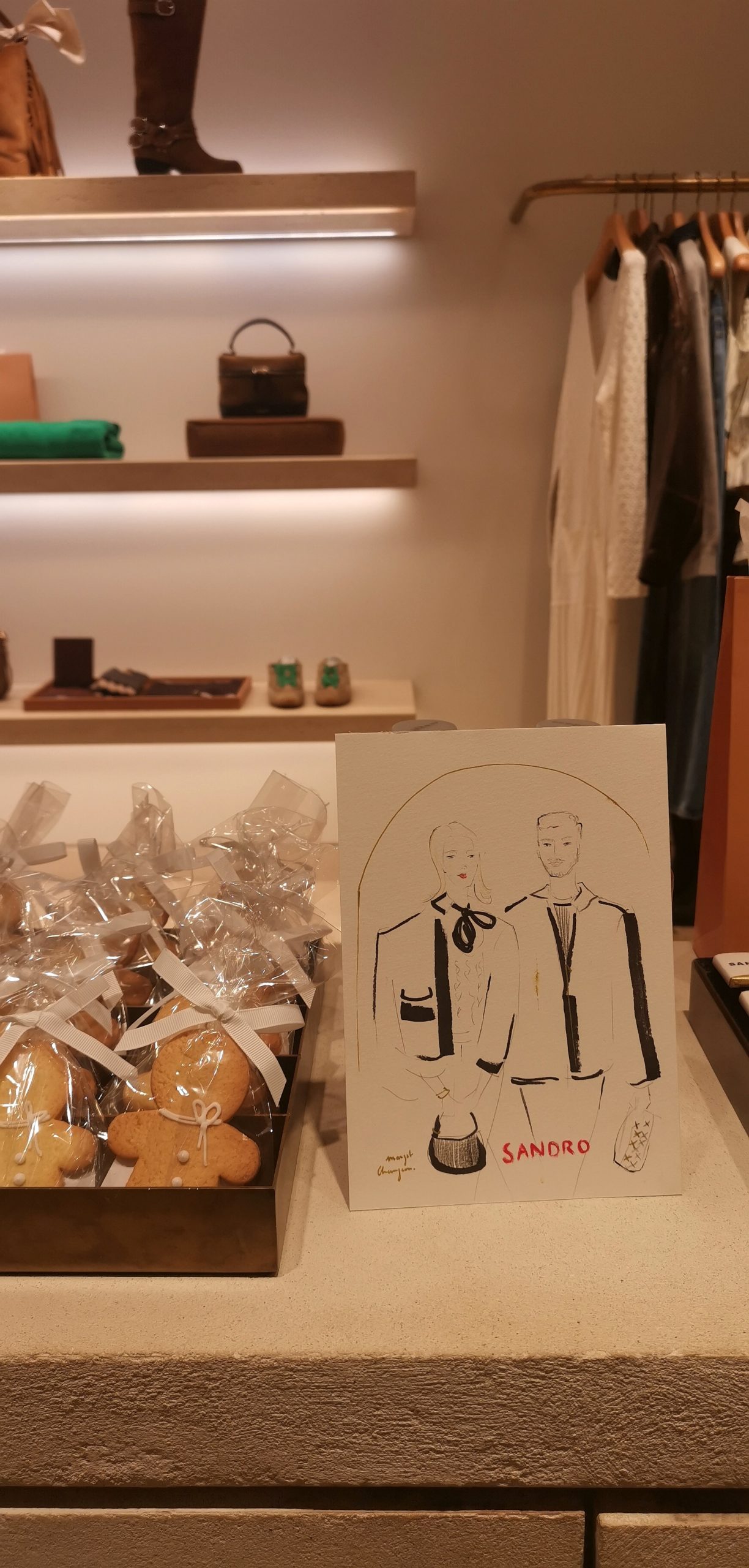 Live drawing à la boutique Sandro de Nice, dessin en direct par l'illustratrice Margot Changeon