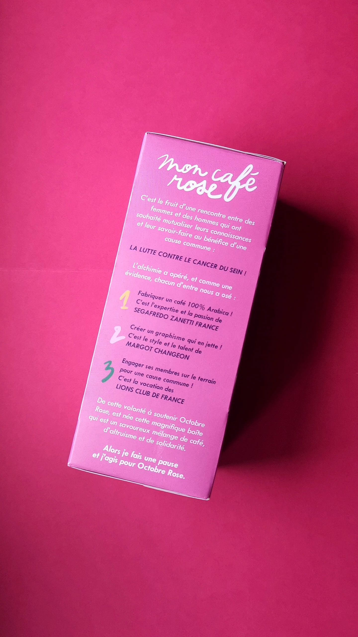 Illustration packaging Mon Café Rose pour Octobre Rose par Margot Changeon